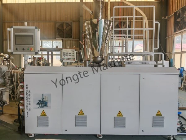 Yongte Extruder மின் கட்டுப்பாட்டு அமைச்சரவை தரம் மற்றும் வடிவமைப்பை மேம்படுத்தியது