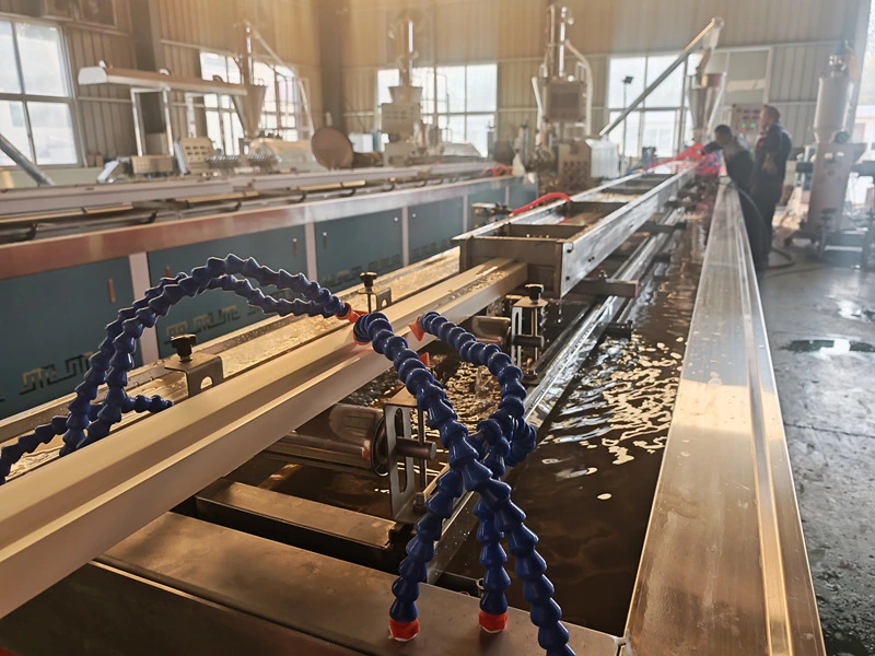 WPC கதவு சட்டத்தை உருவாக்கும் இயந்திரம்